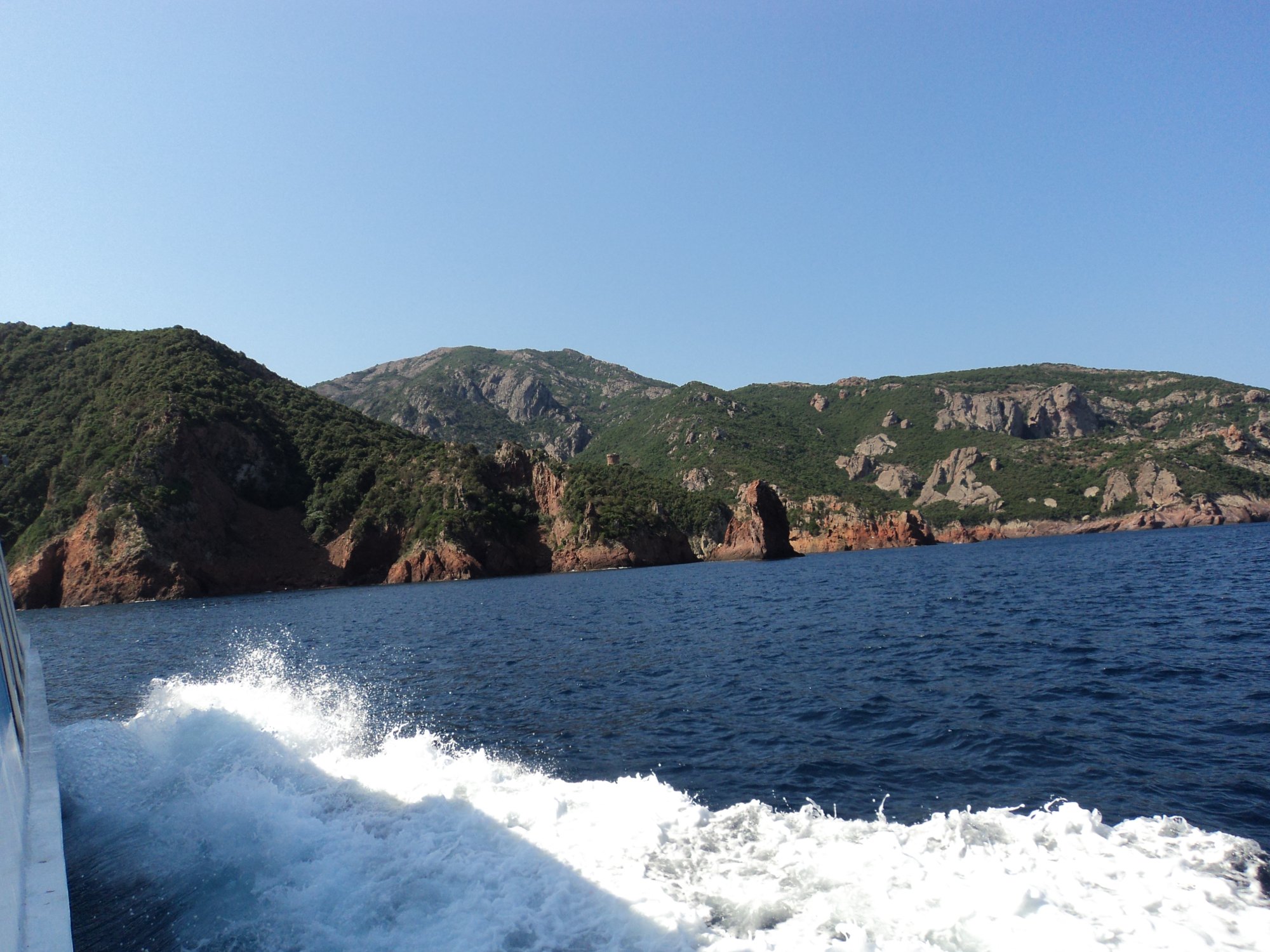 La reserve naturelle de Scandola en Corse