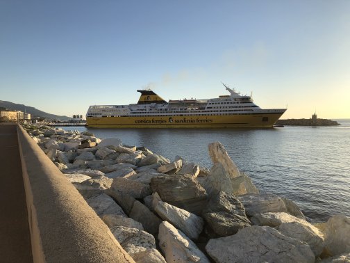 Réservez le MEGA EXPRESS Corsica Ferries