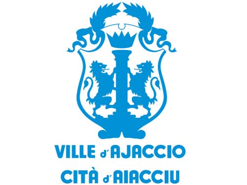 Ajaccio est le port le plus important de l'ouest de la Corse.